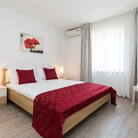 Holiday home Maggiore Krsan